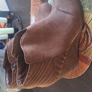 Women's 6 1/2 Ankle Boots